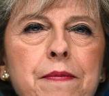 本周一，英镑兑美元跌至了五周以来最低水平。被视作英国退欧谈判晴雨表的欧元/英镑更是涨至10月31日以来新高。伴随着近日英国脱欧剧情的跌宕起伏，退欧不确定性也在...