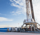 减产协议与需求复苏助2017年国际油价“V”型反转，供需平衡2018年将延续国际油价稳中看涨