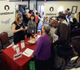 全球最大的职业社交网站领英LinkedIn周三(8月2日)公布了一份最新的报告，报告显示，美国雇主在7月份雇用了更多的人，延续了夏季的增长趋势，但招聘人数的增速却有所下降