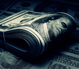 美元周二下跌，对潜在疫苗问世和世界经济重启的乐观情绪帮助投资者摆脱了对国际贸易紧张局势的担忧，削弱了对避险资产的需求...