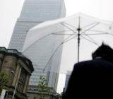 日本央行应该加强前瞻指引，日本央行准备在必要时表示毫不犹豫宽松政策，货币政策与财政政策的协调非常重要，卫生因素是新的经济风险，日本央行必须深化下调负利率...