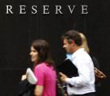 澳储行可能会维持鹰派偏见，以保持对通胀预期的压力。但我们的基本预期是，这种偏见不会转化为更多的加息。事实上，通缩因素正在发挥作用...