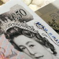 英国3月服务业PMI降至2016年7月以来最低；