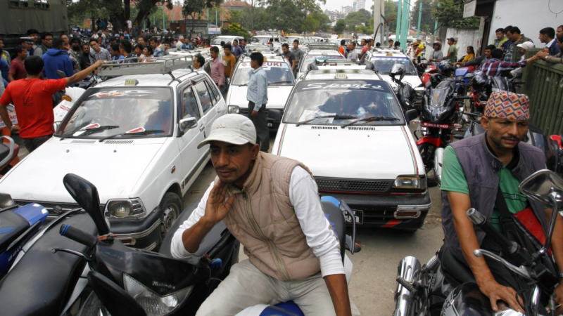 美国油服公司贝克休斯周五(6月4日)公布数据显示,截至6月4日当周,美国钻井总数环比减少1座至456座