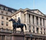 英国央行召开8月份的关键会议之前，将迎来一大波经济数据，从而可以对英国经济的健康状况有所了解。未来几天，英国将公布有关薪资、通货膨胀、零售销售和公共借贷等方面的数据。