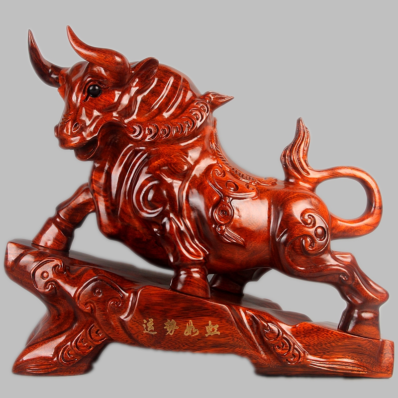 East Yangwood Carved Pear Wood Red Wood Duozodiac Craft Gift Pendulum Decorated Solid Wood Bullfight Bull and wood Wood Bull Swing Piece