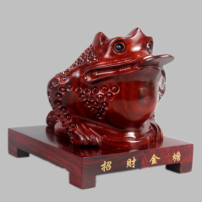 East Yangwood Carved Money Toad Red Wood Handicraft's Three-foot Golden Toad Opening Domestic Animal Chinese Pendulum Piece