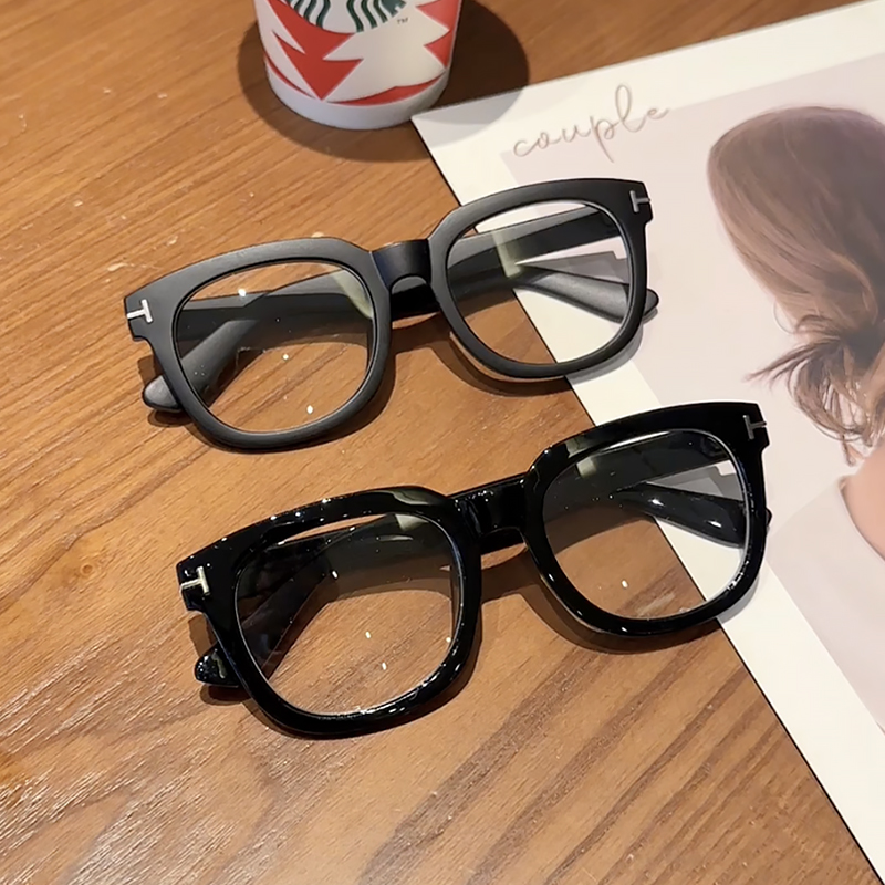 黄暁明と鍾漢良のスタースタイルの無地メガネフレームのレトロトレンドの大きなフレームとマッチしたレンズの新作が送料無料