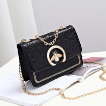 Counter 2021 spring and summer small bag fashion sequins Korean version of honey bee net red tide shoulder shoulder bag chain mobile phone bag