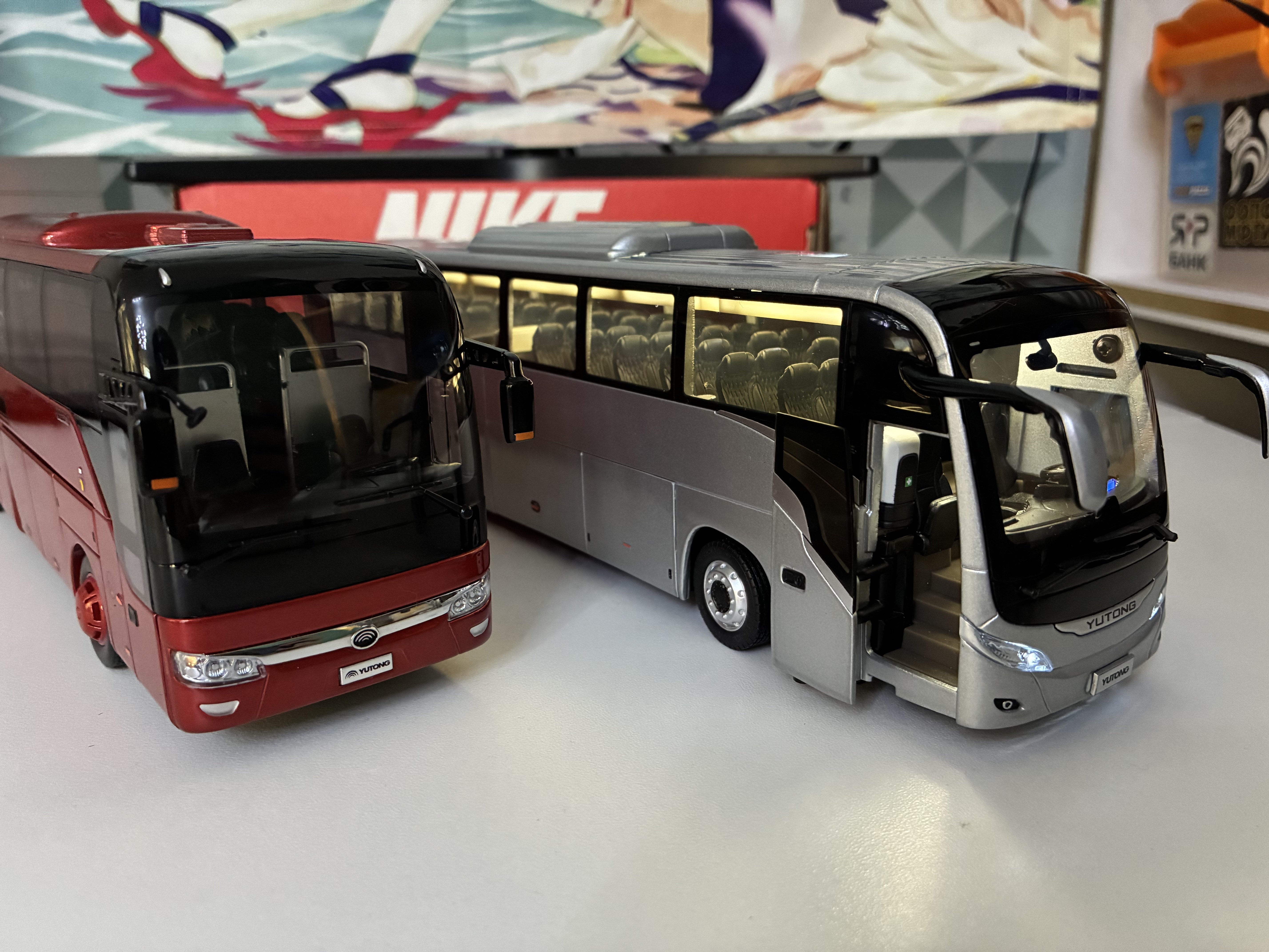 1:42 宇通客车模型ZK6122H9大巴车巴士客车原厂合金模型收藏礼品评价