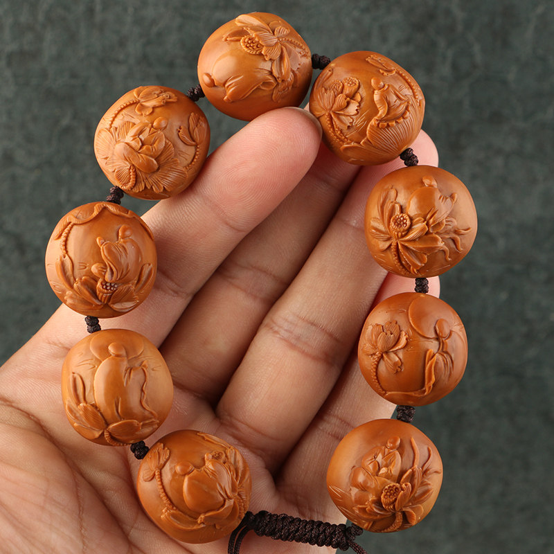 2 2x2 3cm (no-phase Buddha) Jiang Qingghua works olive nuclear sculpted four flowers old oil nuclear men's handstring