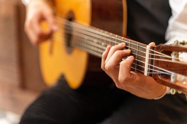 how how to play guitar