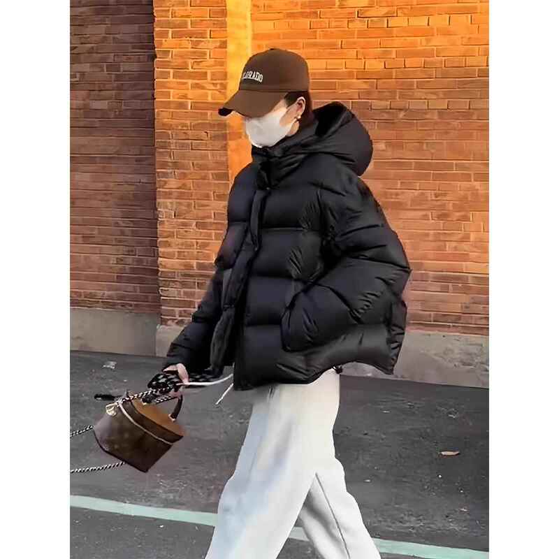 Puffy Turtle-Back Black Short down Jacket for Women, 2025 Winter New Style, Thickened White Duck down Hooded Puffer Jacket Puffy Turtle-Back Black Short down Jacket for Women, 2025 Winter New Style, Thickened White Duck down Hooded Puffer Jacket