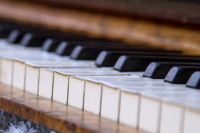 How to Read Piano Sheets: A Complete Guide for Beginners