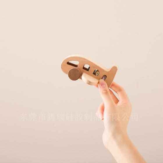 枫木小车飞机儿童早教益智玩具手推车黑胡桃木婴幼儿礼物抓握1岁