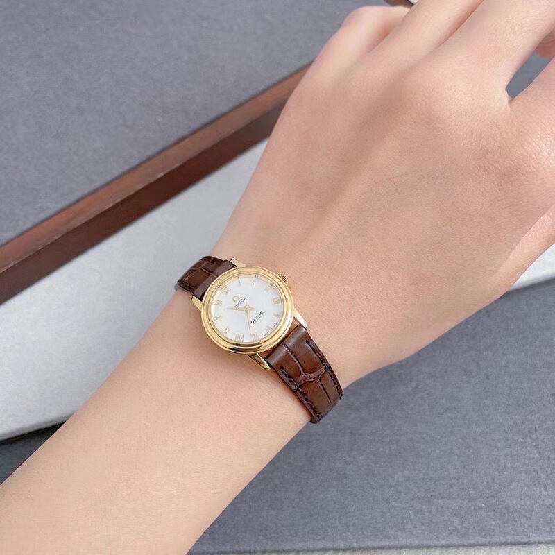 98% New 22mm Omega De Ville Series 18K Gold 4670.71.02 Quartz Women's Watch Genuine Product