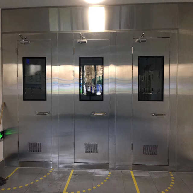 Wei'en stainless steel air shower room single person single blow double double blow automatic roller shutter door goods shower room customization