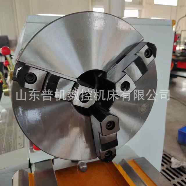 Manufacturer manufactures 6150 horizontal lathe machine high frequency quenching hardness and strong lathe automatic tool feeding lathe