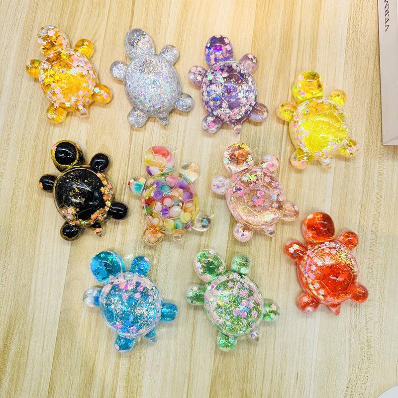 Internet-Famous Glowing Turtle with Liquid Sand, Giant Realistic Animal Model Crystal Ornament Toy