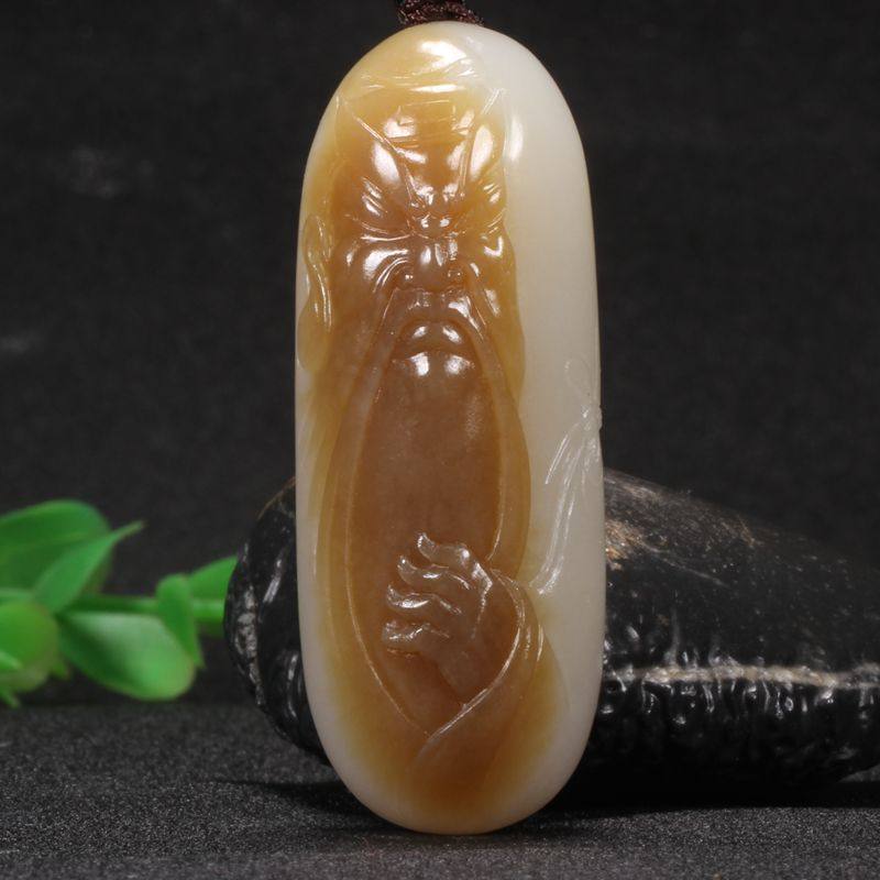 大师郭磊工作室作品和田玉糖羊脂白玉关公挂件吊坠43.8950克