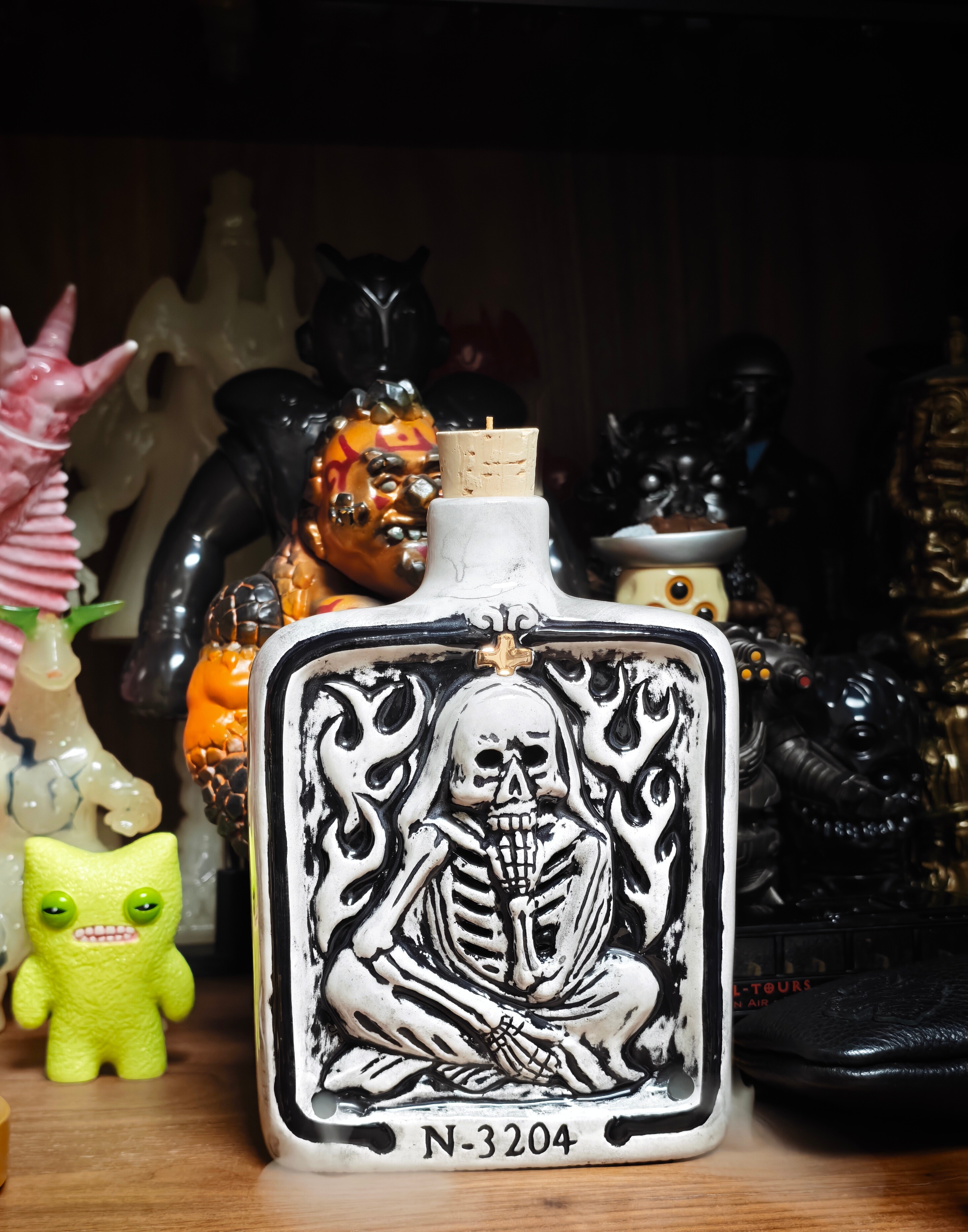 国仓NEIGHBORHOOD BOTTLE INCENSE CHAMBER复古酒瓶骷髅香炉26SS评价