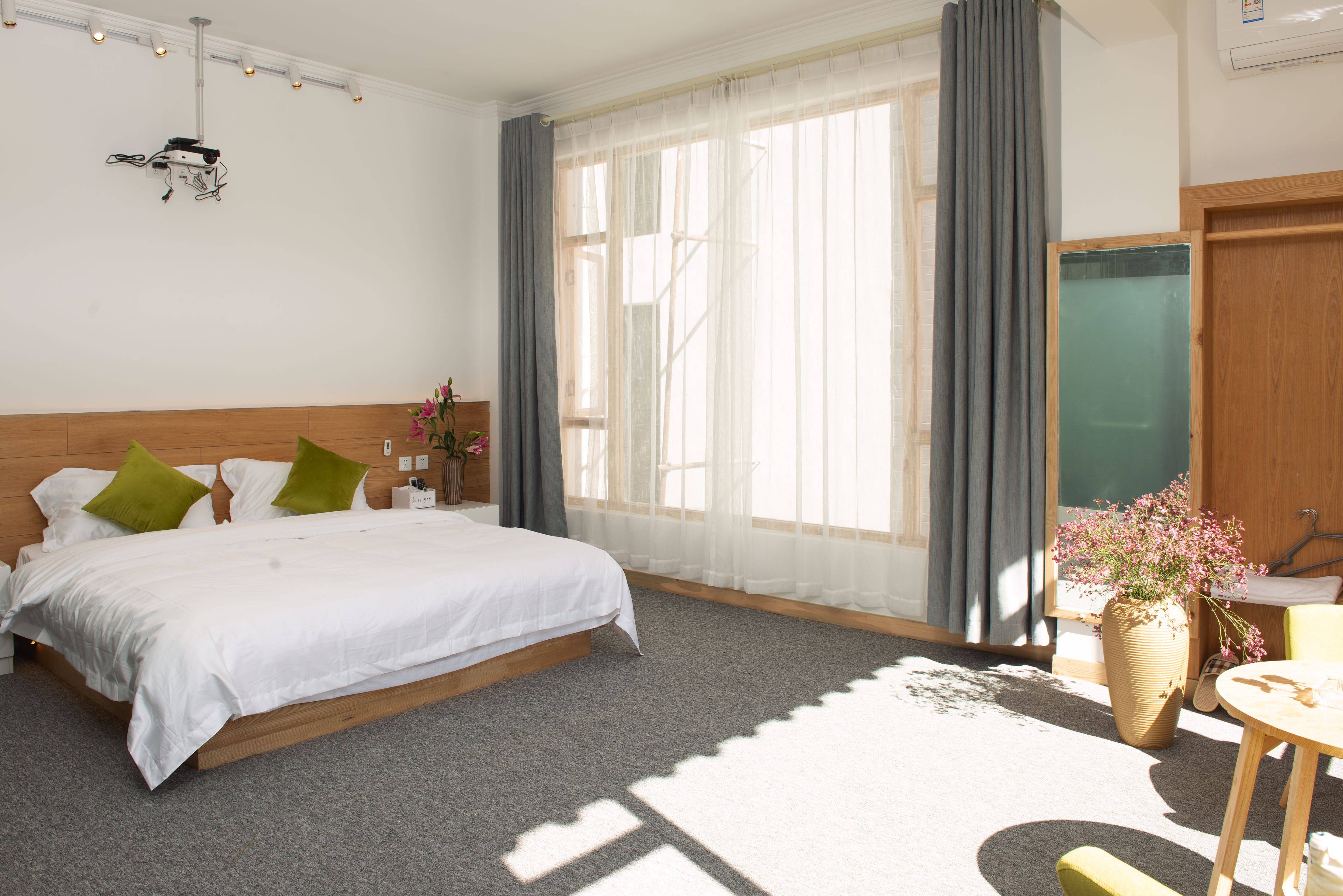 Dali Ancient City No. 25 Beyuan quiet luxury air-conditioned room