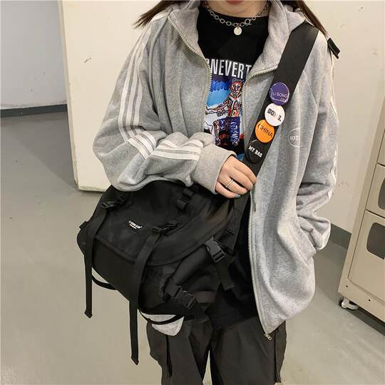 Liu Yaowen and Song Yaxuan same style backpack crossbody bag men's large capacity trendy bag cycling workman function one-shoulder postman bag
