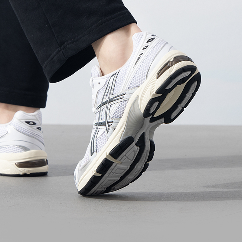 亚瑟士男鞋2025新款Asics Gel-1130 轻便舒适低帮跑步鞋1201A256