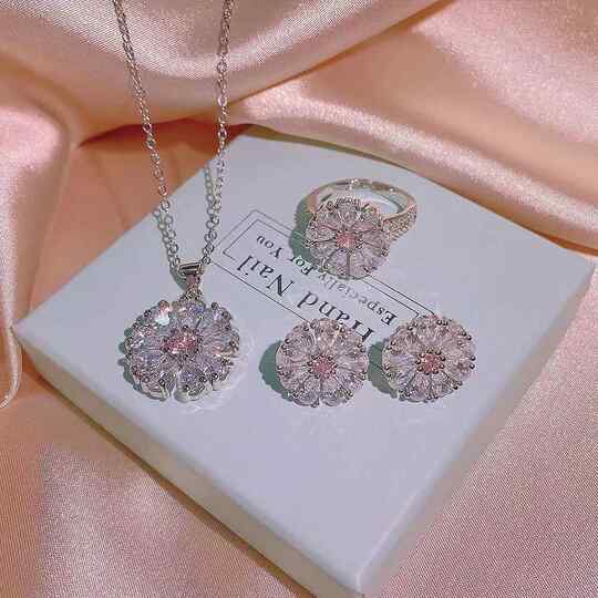 New Pink Cherry Blossom Love Zircon Set Wedding Jewelry Flower Earrings Necklace Ring Three-Piece Set Jewelry for Women