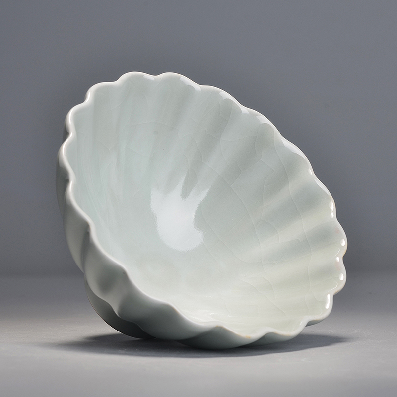 Gewu Ru kiln powder green glaze chrysanthemum petal cup product tea cup master cup single cup face value tea set handmade kung fu tea set