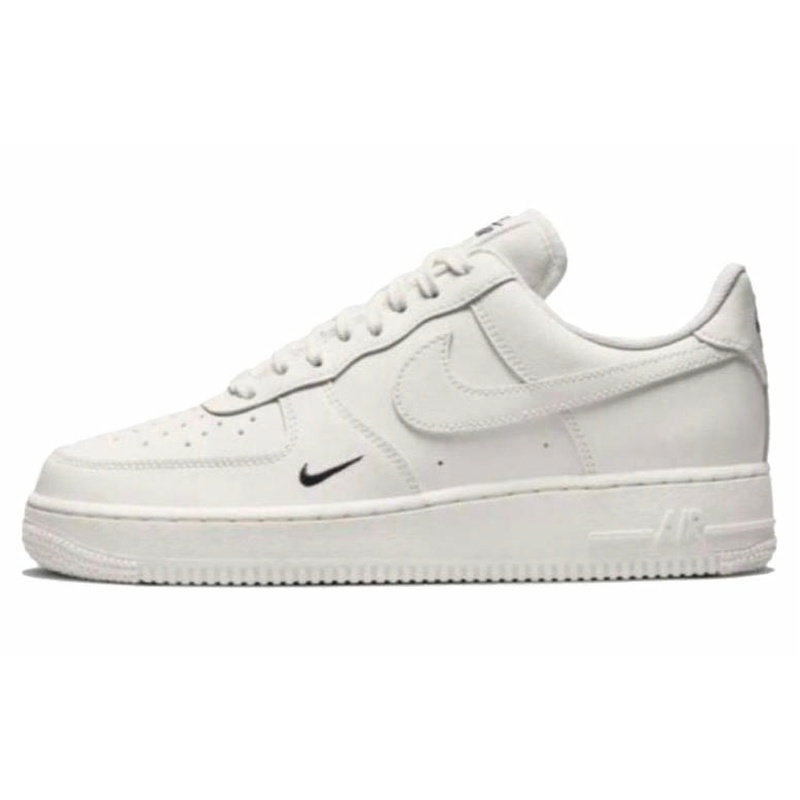 Nike Air Force 1 '07 ESS TRK3 低帮 板鞋 女款 白色