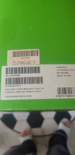 Xbox Ones уехали за границу 512G