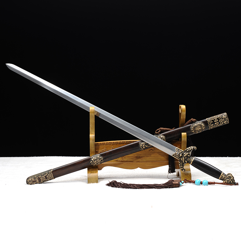 28 inch Qianlong sword (imitation ancient bronze dress with four sides pattern steel black sandalwood) Zhejiang master unopened