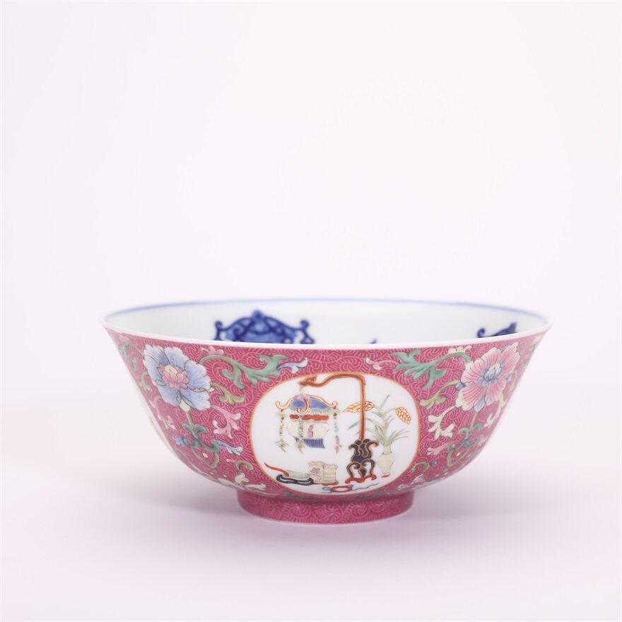 (Ghost City) Outside Pastel Inside Blue and White Bogu Bowl K730