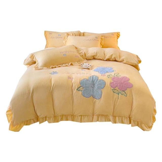 2023 new milk velvet embroidery four-piece set princess style pink coral velvet sheet quilt cover double-sided plus velvet cover