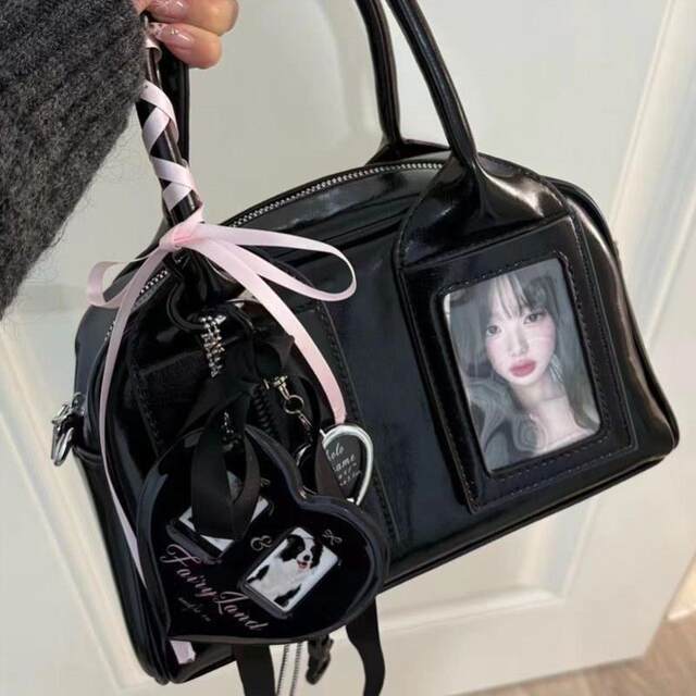 Pain bag, small intake, can be placed in small cards, Kpop crossbody bag, women's bag design, niche Boston pillow bag shoulder bag