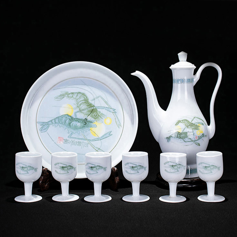 Old porcelain is a 70's official kiln porcelain Yi Bingxuan design wine pot - sharing wine drink - glass gift box