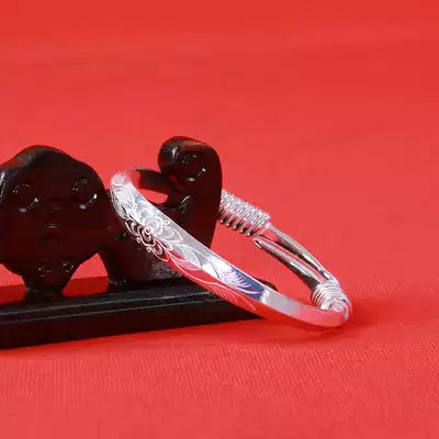 National non-legacy Miao silver jewelry Gu Yongchong made 999 sterling silver bracelets as gifts for mom and grandma