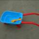 Large single-wheeled single-wheeled two-wheeled children's toy trolley for men and women, beach bulldozing, outdoor push toy cart