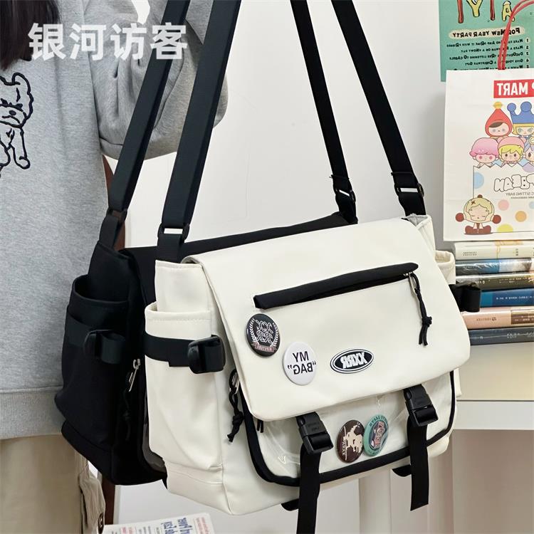 Workwear Versatile ins Messenger Bag for Male College Students, Shoulder Bag for Class, Korean Style Trendy Large-Capacity Crossbody Bag for Women
