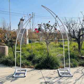 Manufacturer produces and wholesales wedding wrought iron horn doorway guide ornaments, silk flower props, romantic arches