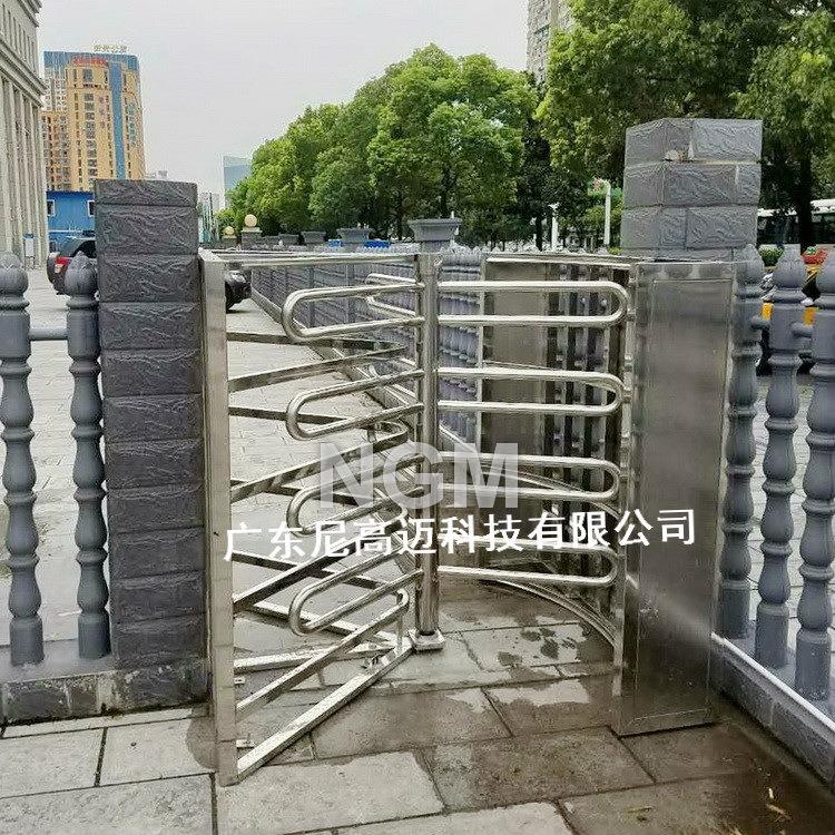 One-way exit, high-speed rail station diversion fence, rotating sidewalk gate, single-limit passing device, access control turnstile