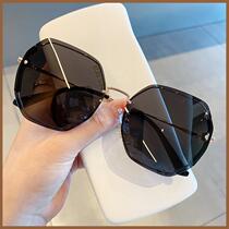 Sunglasses for women driving rimless sunglasses for women sun protection and UV protection 2024 new fashion big face too slim