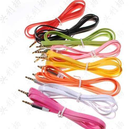 3.5mm 궤도 3.5 휴대 전화 오디오 케이블 수컷에서 수컷 보조 국수 평면 4 줄 4 섹션 3.5mm 오디오 케이블 1 미터