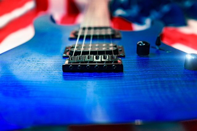how do you play a g chord on guitar