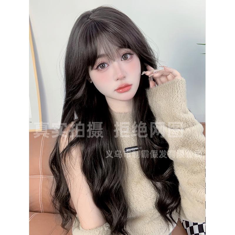 Direct Sales from Yiwu City's Wig Manufacturer: Daily Wigs for Women, Long Curly Hair, Fashionable Internet Celebrity Style, Natural Full Head Wigs Direct Sales from Yiwu City's Wig Manufacturer: Daily Wigs for Women, Long Curly Hair, Fashionable Internet Celebrity Style, Natural Full Head Wigs