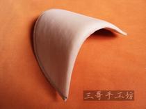 Superior shoulder pad for Japanese clothing in Japanese clothing