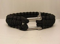 Made in Taiwan:Umbrella rope braided bracelet(Black)