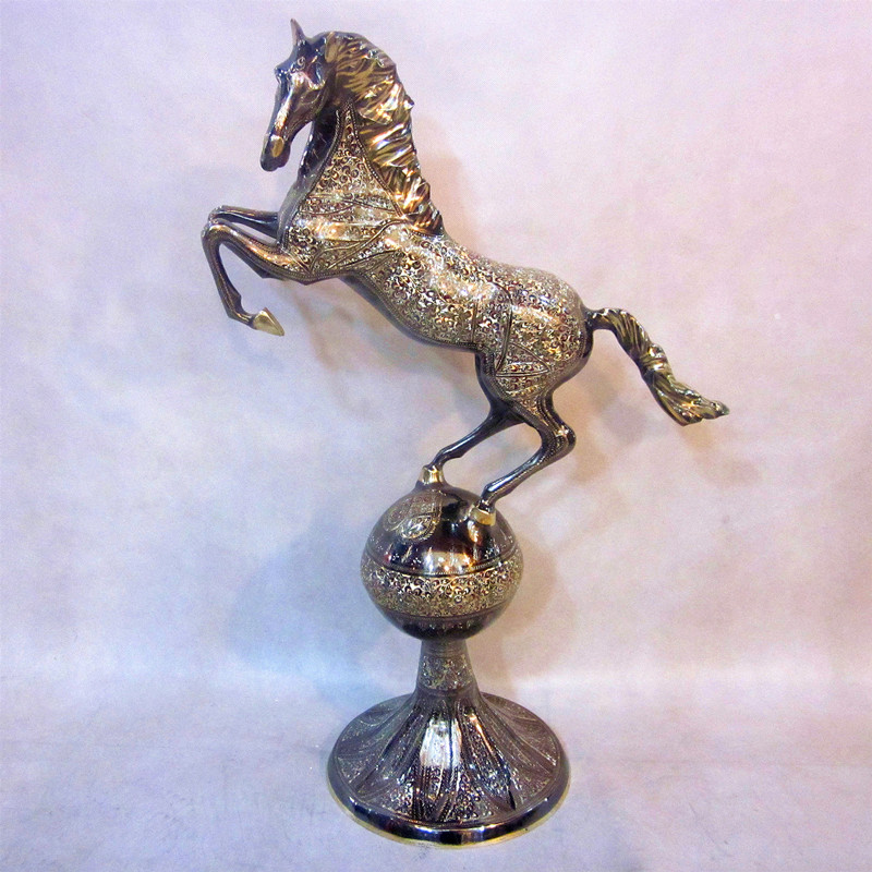 Pakistan crafts Pakistan copper color point process large Pegasus lucky horse immediately rich