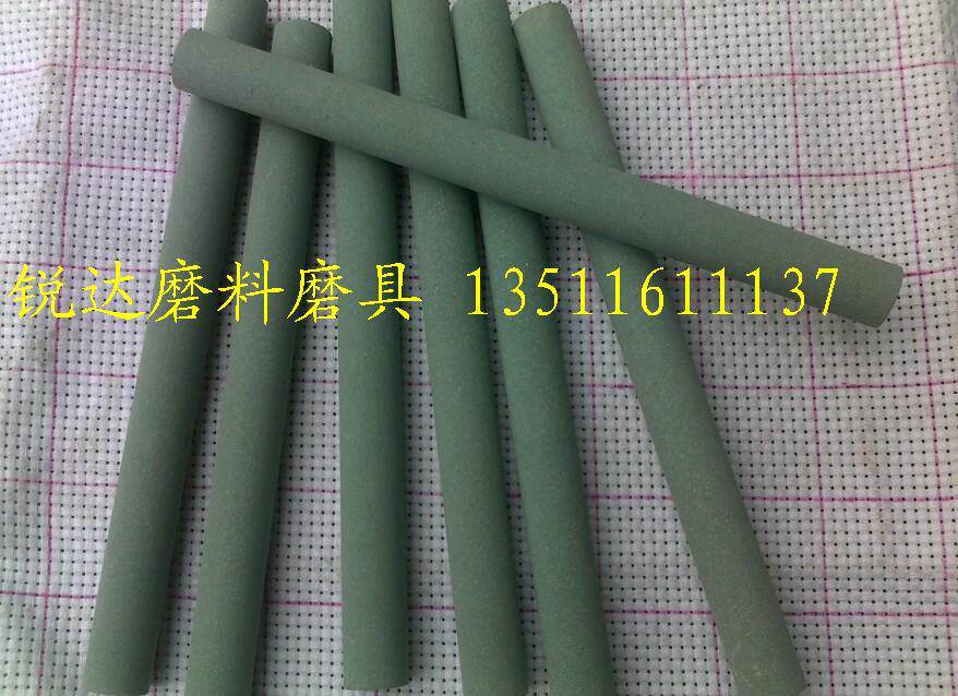 Oil stone grinding knife stone abrasion resistant oil stone fine grinding oil stone 150mm * 13mm cylindrical green carbon oil stone
